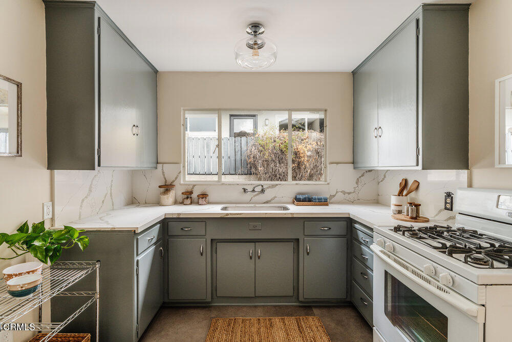 MLS #P1-24434 image #8