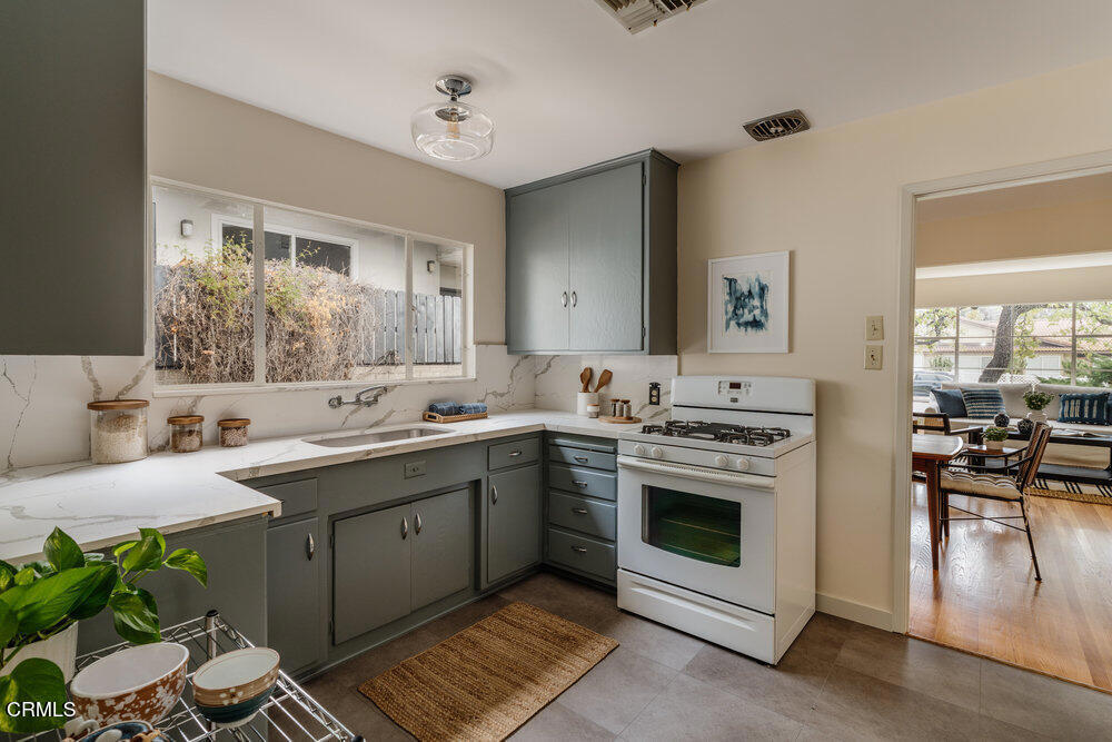 MLS #P1-24434 image #9