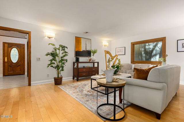 MLS #P1-24452 image #2