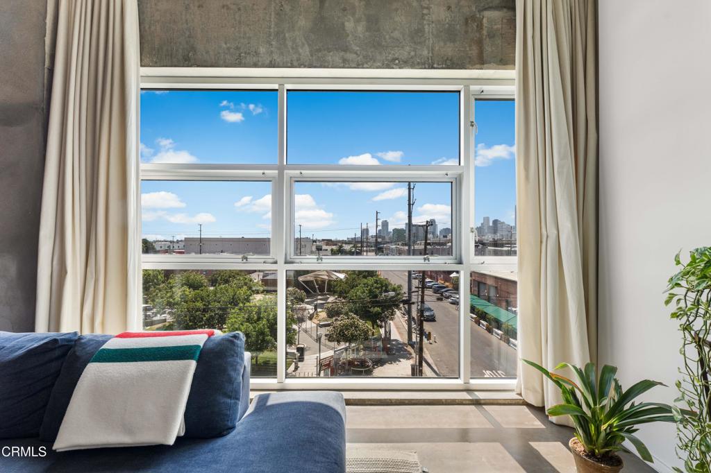 MLS #P1-24529 image #25