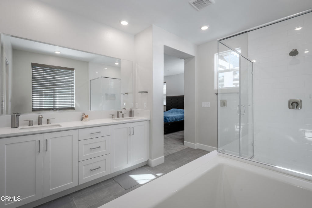 MLS #P1-24555 image #21