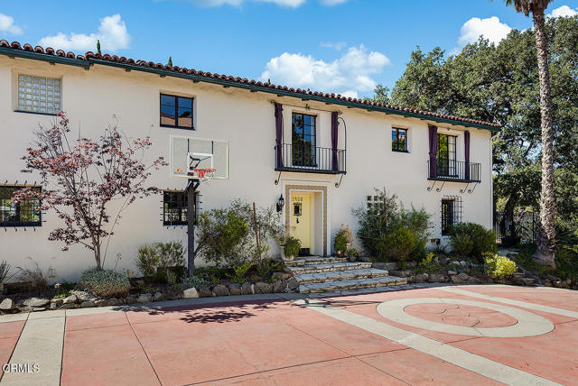 MLS #P1-24600 image #1