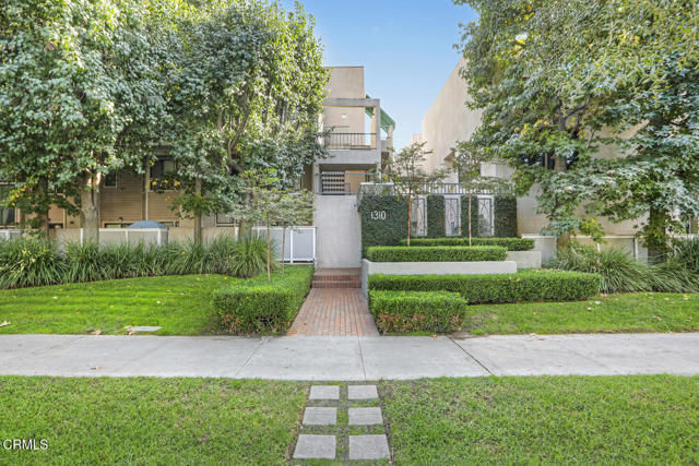 MLS #P1-24653 image #0