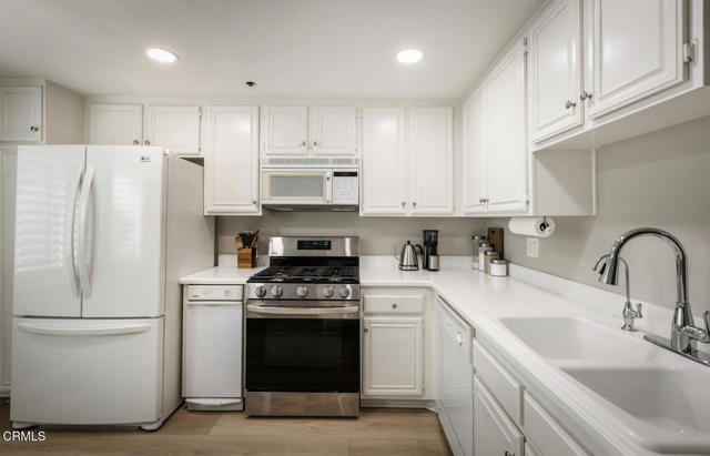 MLS #P1-24653 image #12