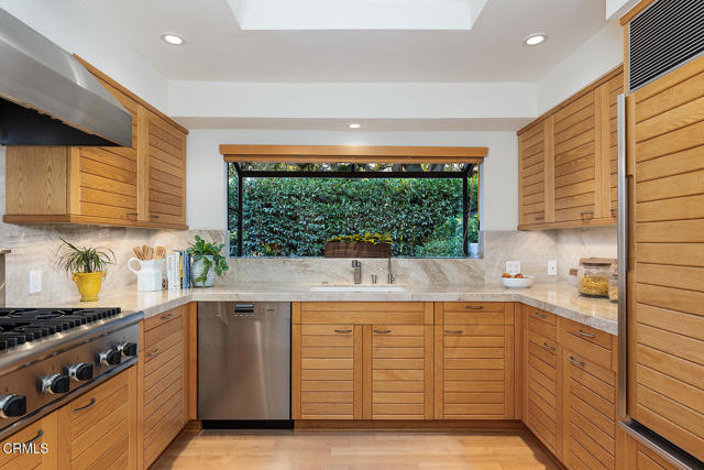 MLS #P1-24686 image #17