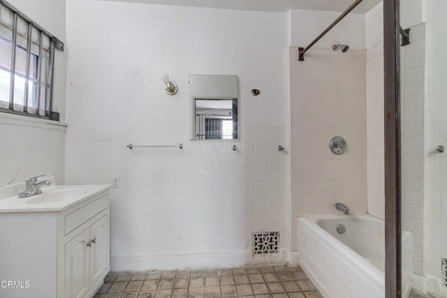 MLS #P1-24705 image #34