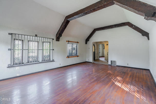 MLS #P1-24705 image #9