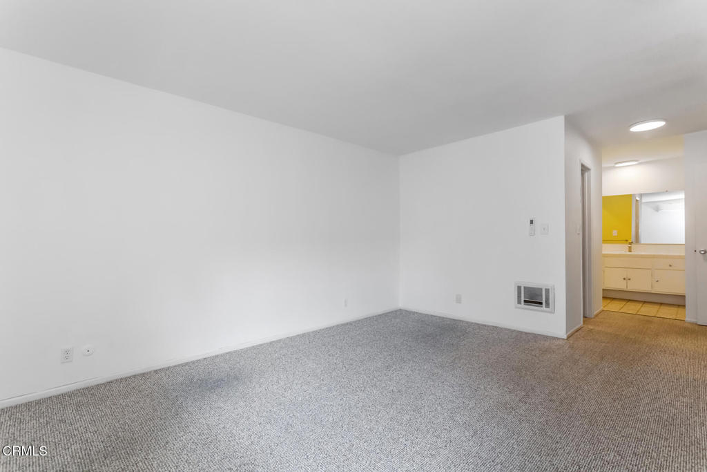 MLS #P1-24773 image #23