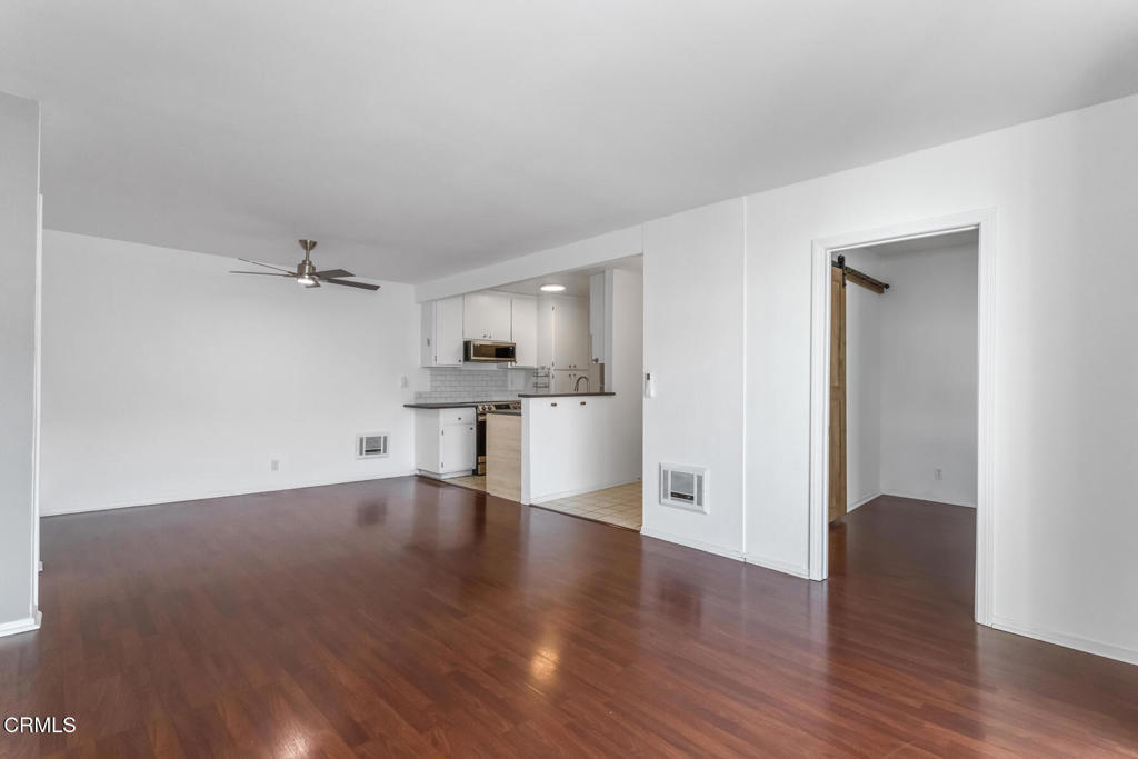 MLS #P1-24773 image #9