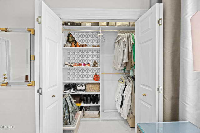 MLS #P1-24823 image #21