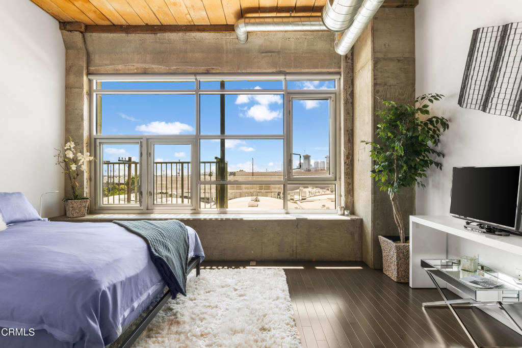 MLS #P1-24826 image #16