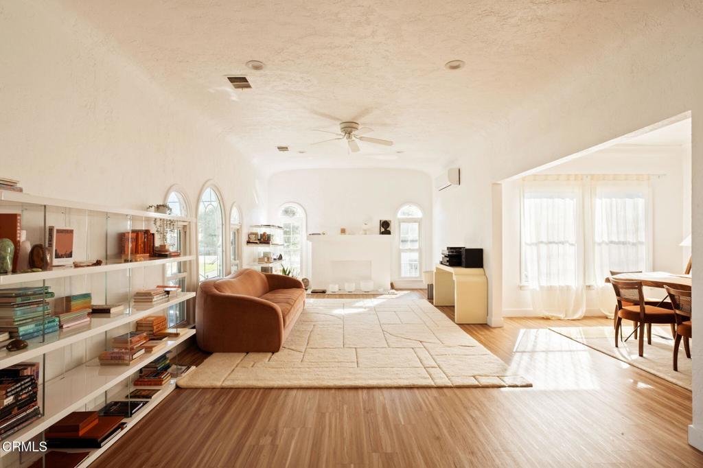 MLS #P1-24831 image #10