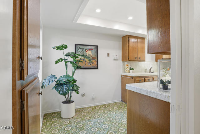 MLS #P1-24833 image #11