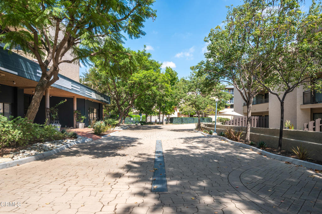 MLS #P1-24862 image #2