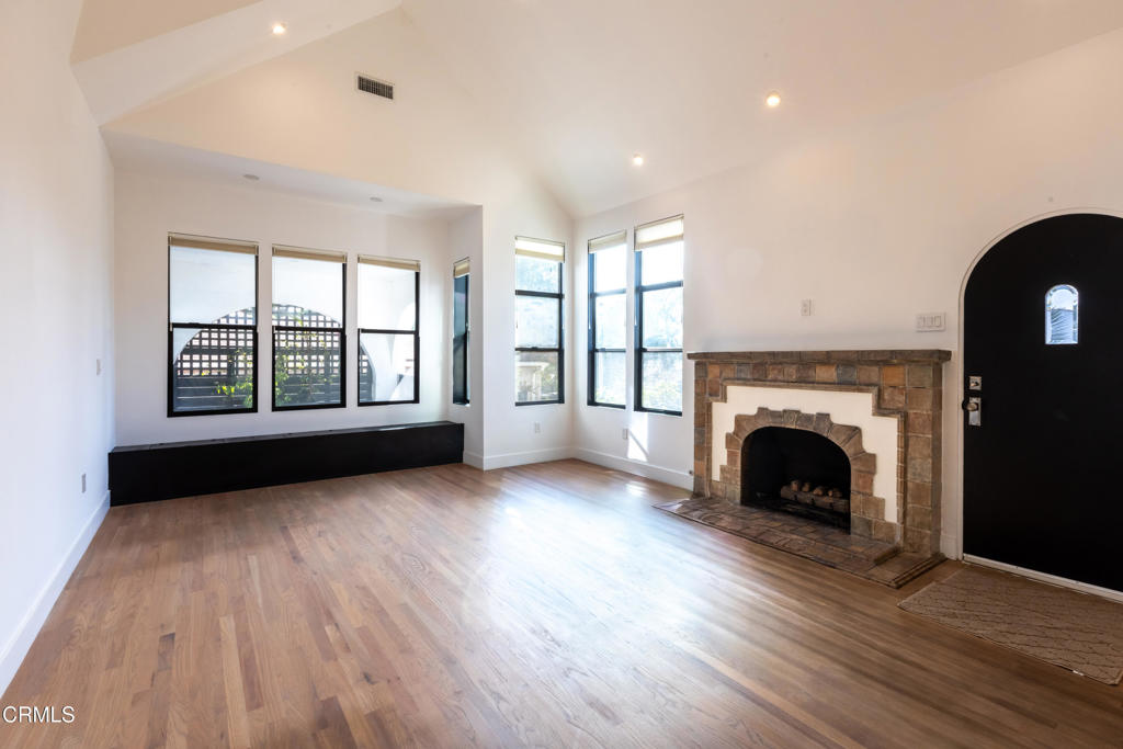 MLS #P1-24878 image #1