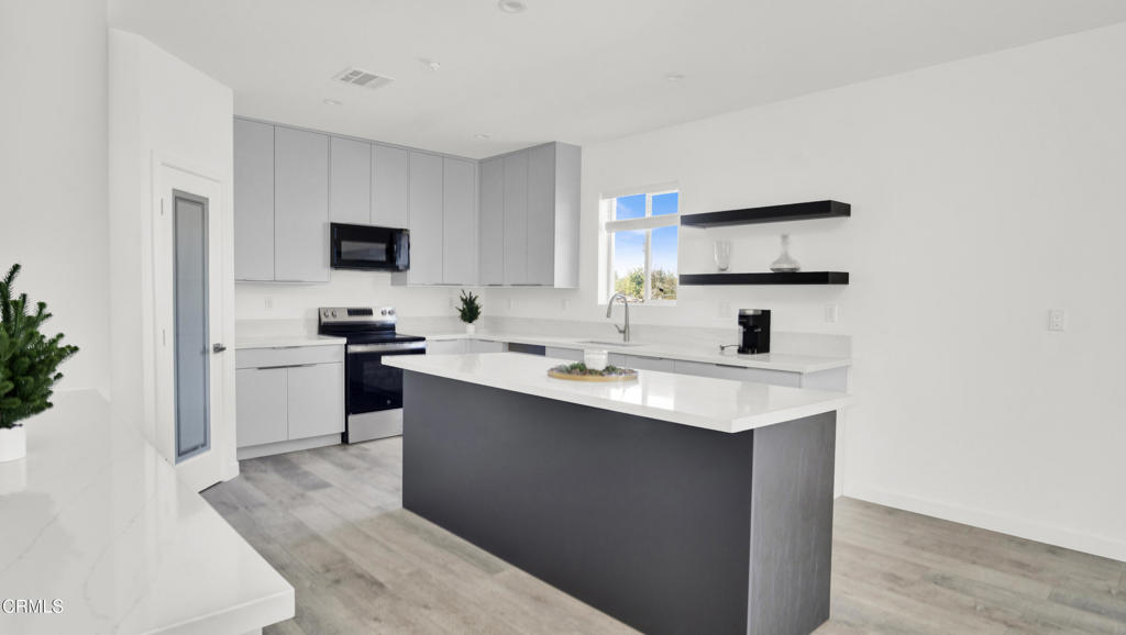 MLS #P1-24892 image #7