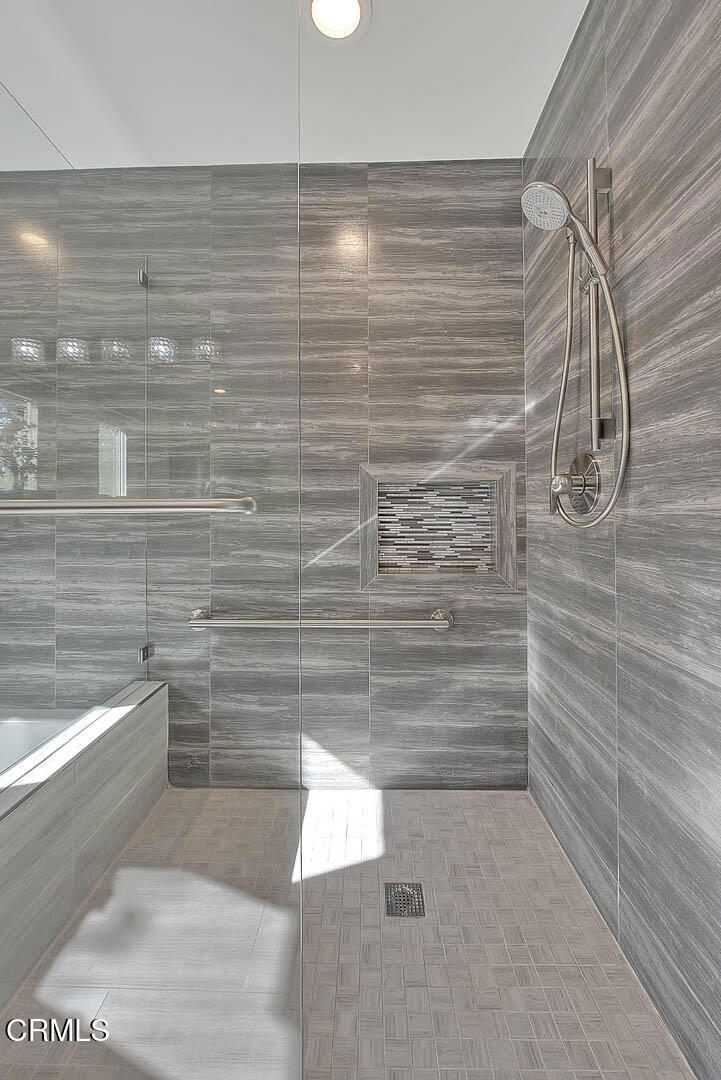 MLS #P1-24893 image #11