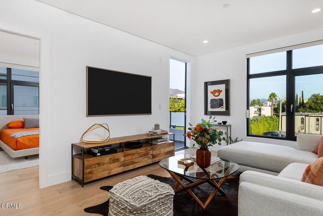 MLS #P1-24903 image #7