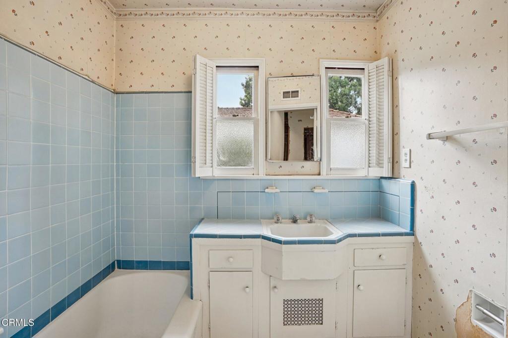 MLS #P1-24907 image #17