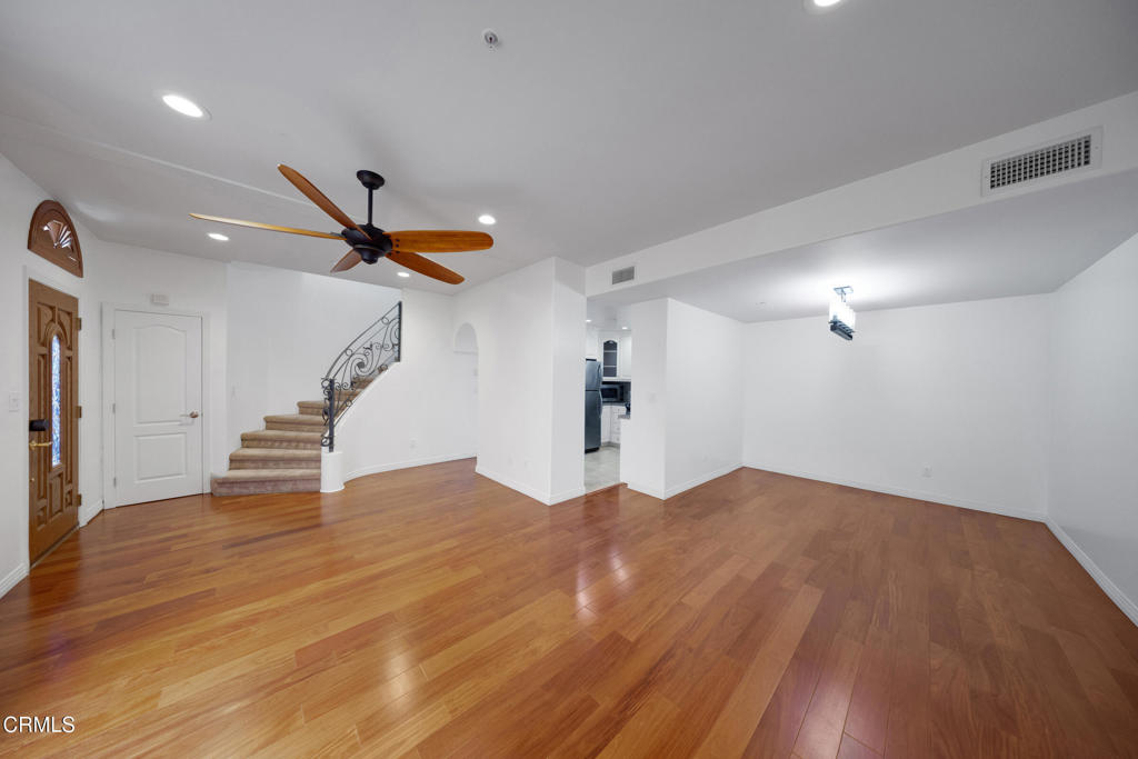 MLS #P1-24924 image #7