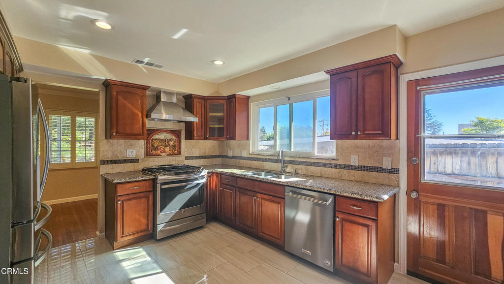 MLS #P1-24925 image #5