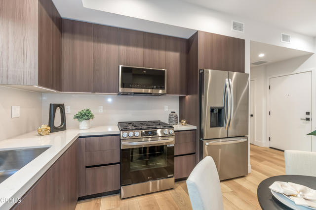 MLS #P1-24959 image #3