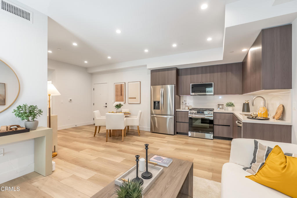 MLS #P1-24960 image #2