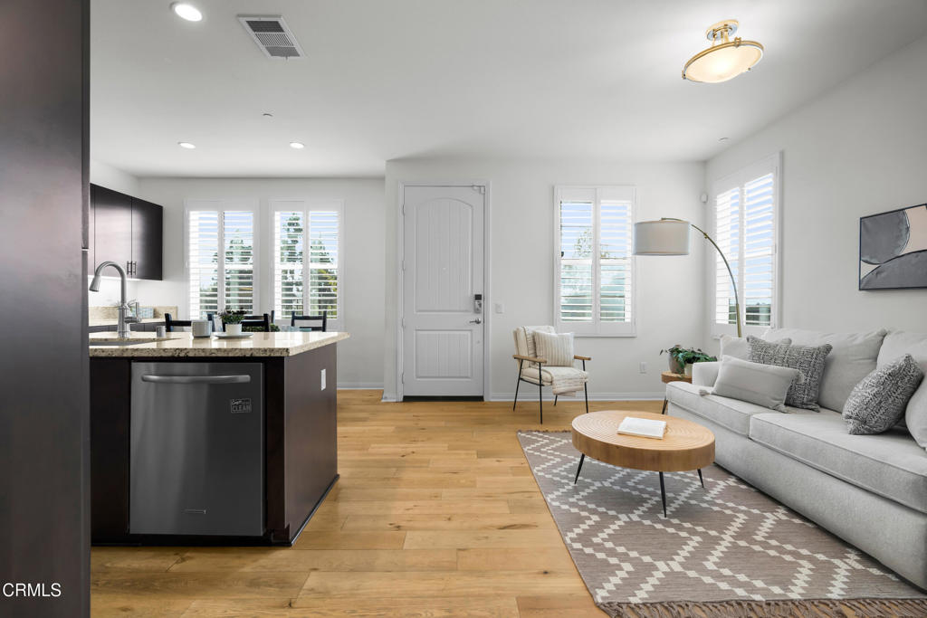 MLS #P1-24961 image #7