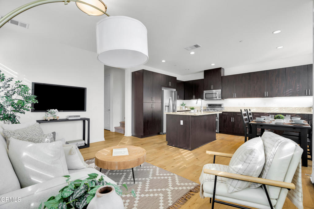 MLS #P1-24961 image #9