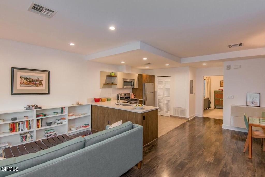 MLS #P1-24993 image #11