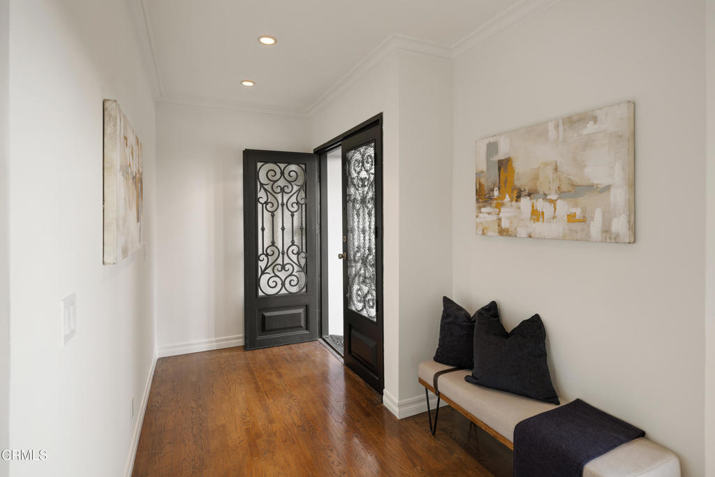 MLS #P1-24999 image #2