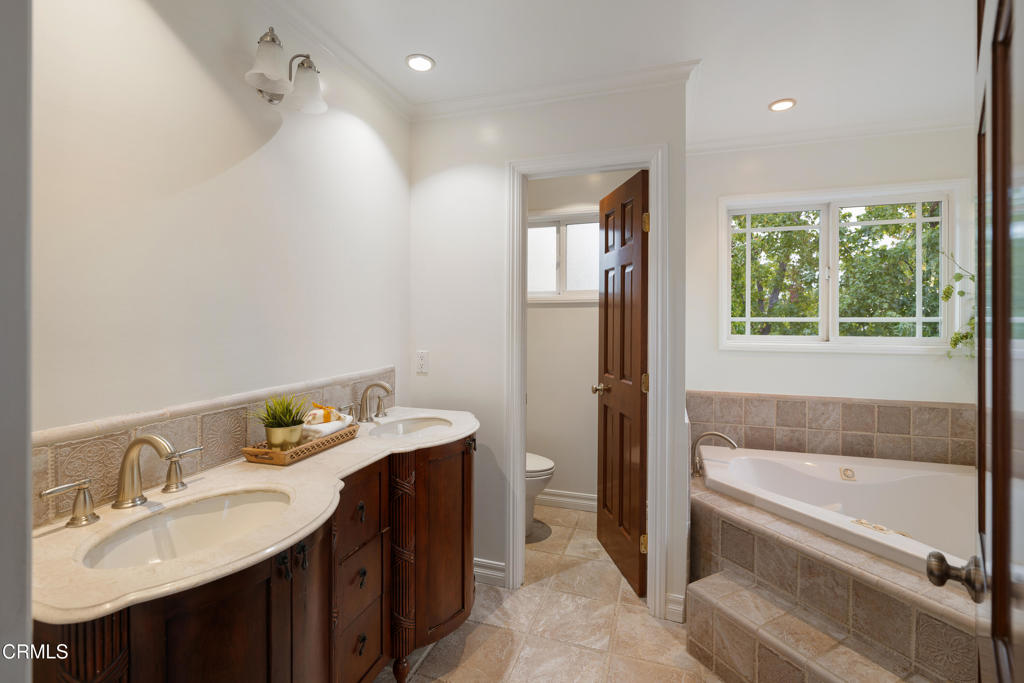 MLS #P1-24999 image #31