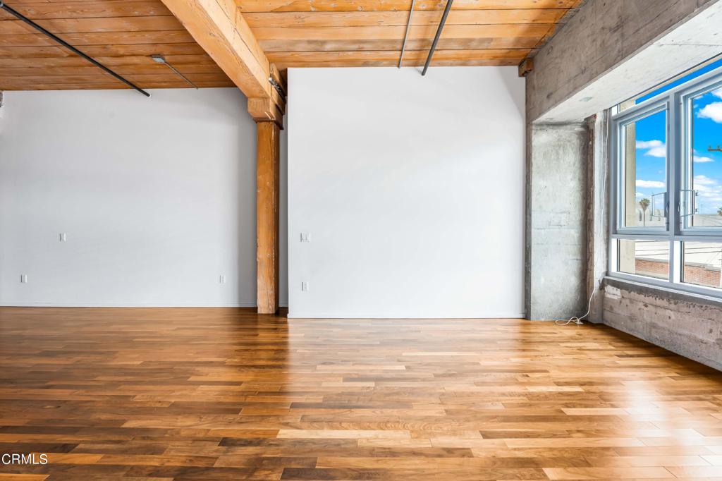 MLS #P1-25004 image #4