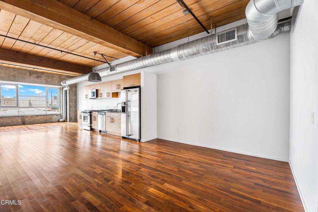 MLS #P1-25004 image #8