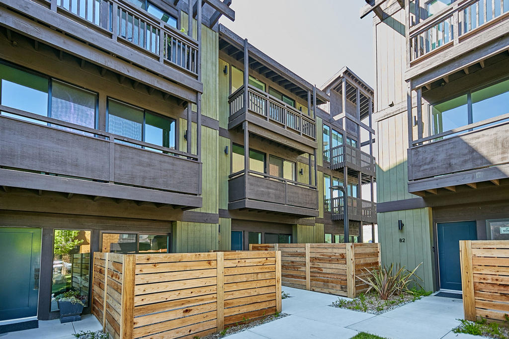 MLS #P1-25014 image #1