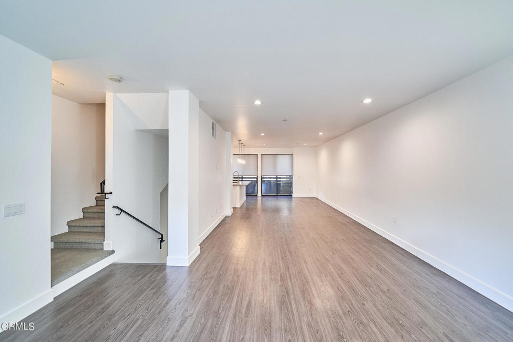 MLS #P1-25014 image #11