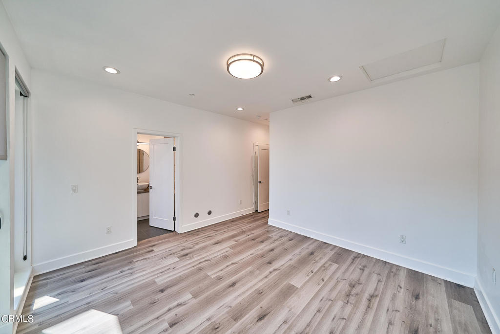 MLS #P1-25014 image #34