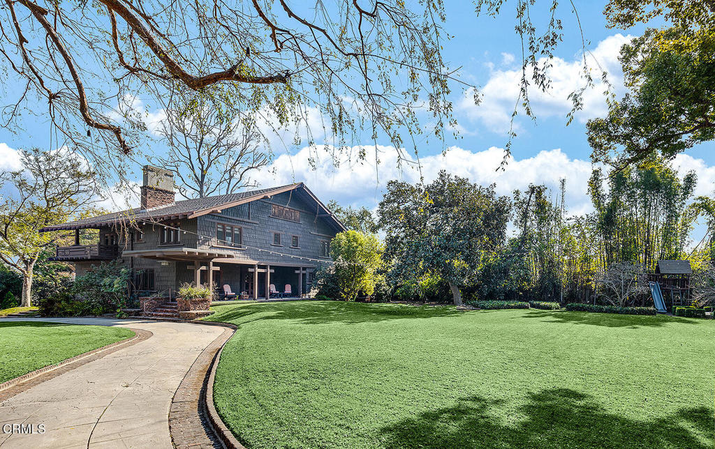 MLS #P1-25028 image #0