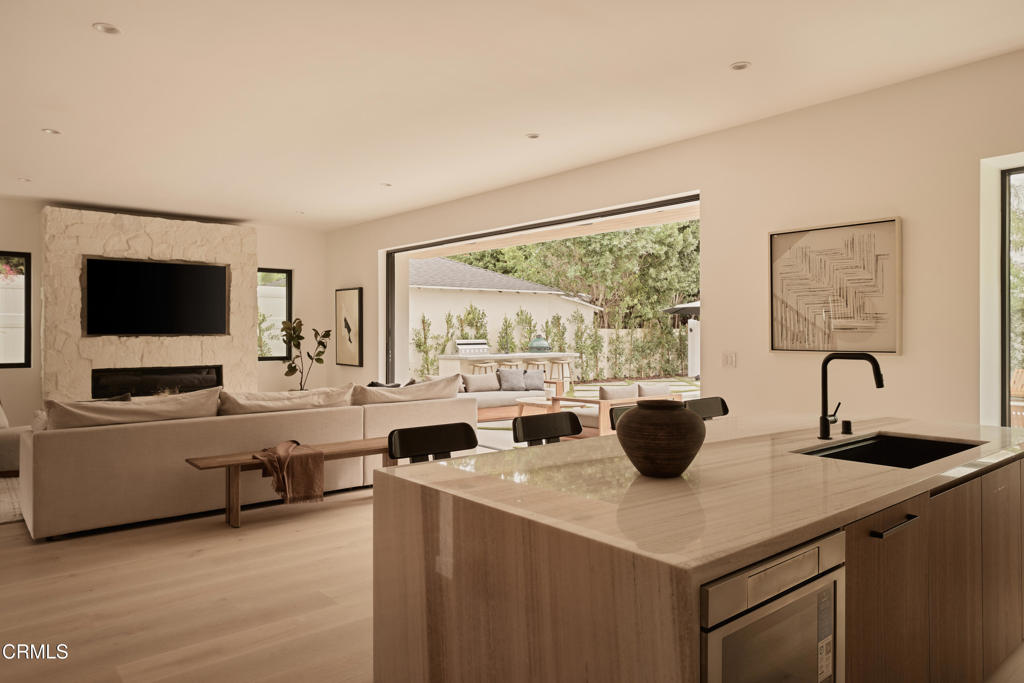 MLS #P1-25029 image #11