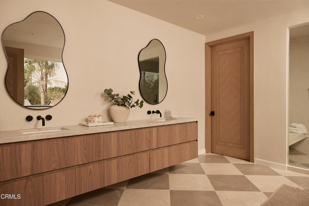 MLS #P1-25029 image #19