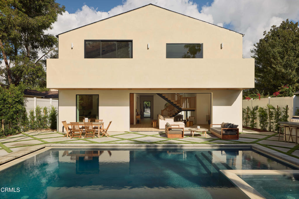 MLS #P1-25029 image #30