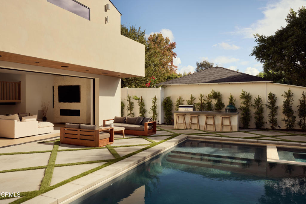 MLS #P1-25029 image #32