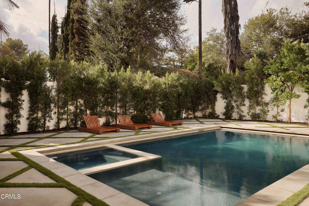 MLS #P1-25029 image #34