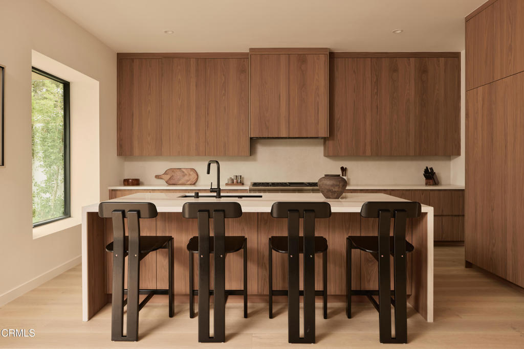 MLS #P1-25029 image #8