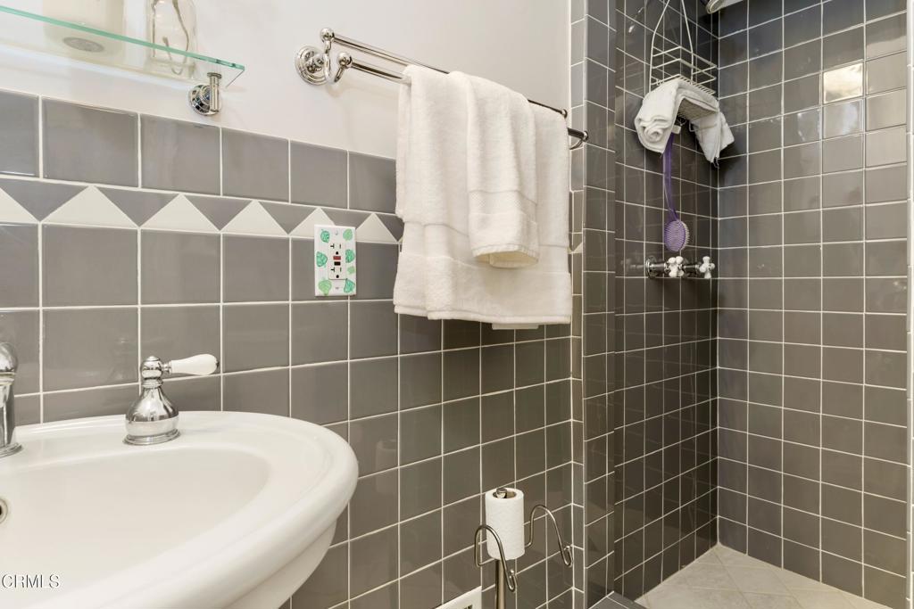 MLS #P1-25056 image #26