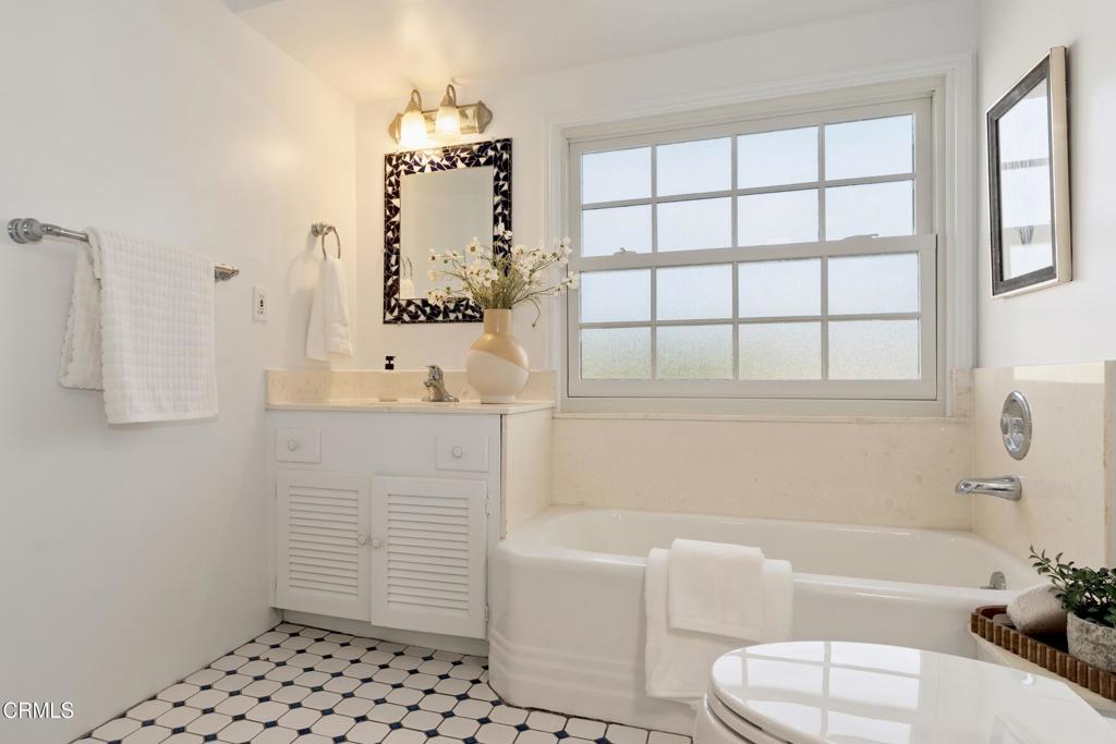 MLS #P1-25056 image #32