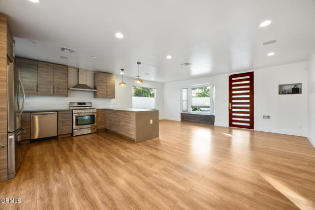 MLS #P1-25063 image #2