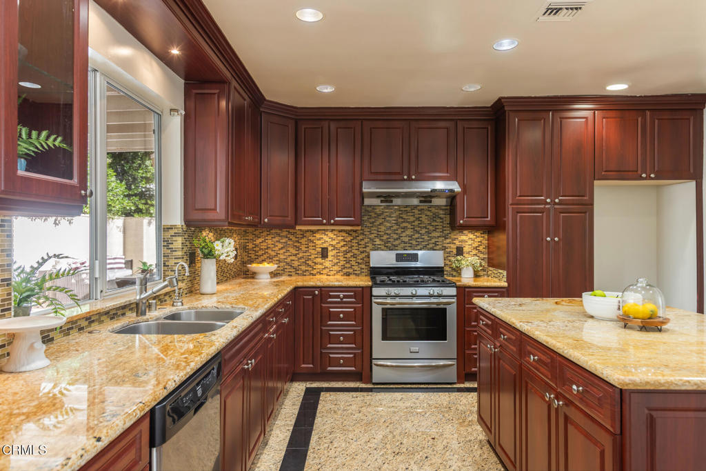 MLS #P1-25066 image #30