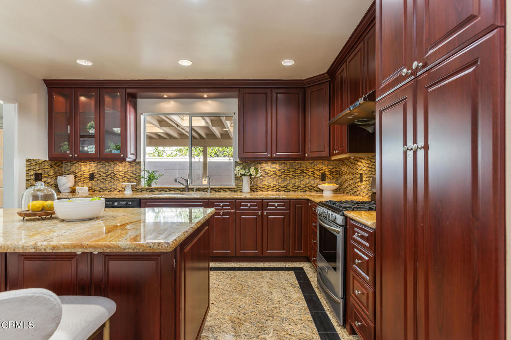 MLS #P1-25066 image #32