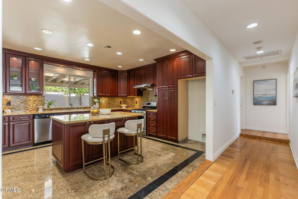 MLS #P1-25066 image #36